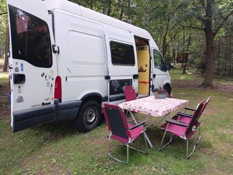 Renault Master 2,2D 66kW rok 2003 - 6