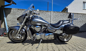 Suzuki Intruder M 1800 R - 6