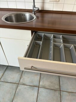 Kuchyňská linka Basic včetně všech spotřebičů - 6