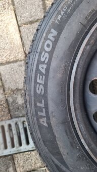 Prodám univerzální pneu 165/70/14 - 6