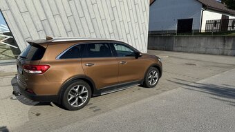 Kia Sorento, 4x4, z ČR, tažné, zimní komplety, panorama, max - 6
