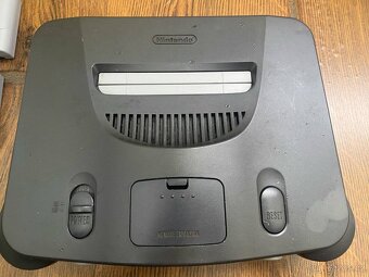Nintendo 64 - 6