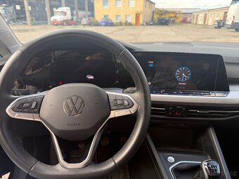 Prodám VW Golf 8 v záruce jeste rok - 6