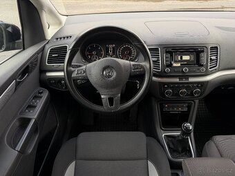 Volkswagen Sharan 2.0TDi 103kW 7míst, tažné, bi-xen, kamera - 6