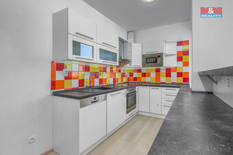 Prodej bytu 3+kk, 85 m², Pardubice, ul. Pod Vinicí - 6
