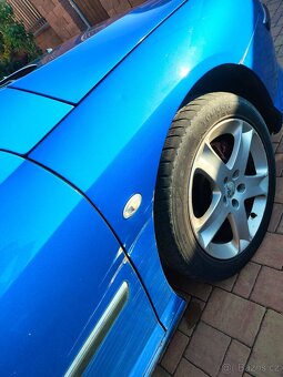 Peugeot 407 SW - 2.0 HDI 100 KW - veterán s duší i historií - 6