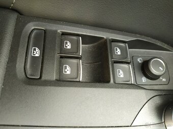 Cupra Formentor 1,5 TSI 110 kW,DSG rv 9/2022 - 6