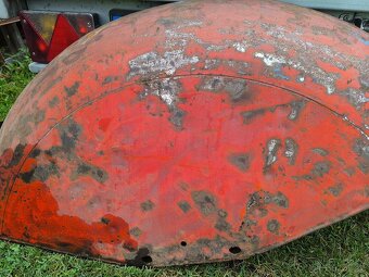 Zadní blatníky Zetor 25 lízátka - 6