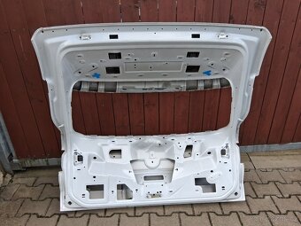 Vw id4 zadni dvere viko kufru - 6