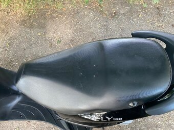 Piaggio Fly 150 - 6
