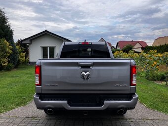 Dodge Ram 1500 5.7 V8 HEMI - 4x4 - 2019 - BIGHORN - 6