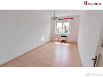 Pronájem bytu 2+1, 2.patro, 55 m2 + 5 m2 balkon, Praha 10- V - 6