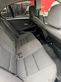 BMW Řada 5, E60 523i Ojeté, 5/2008, 234100 km 129000 Kč Serv - 6