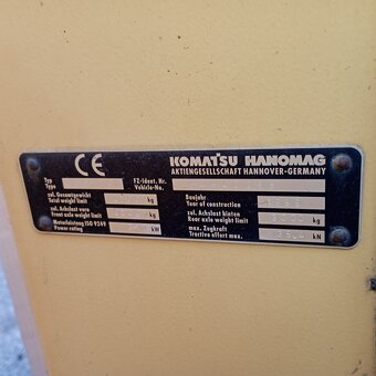 Prodám Nakladač Komatsu WA 65 rok 1999 - 6