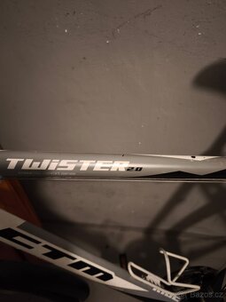 Prodam trekové kolo vel. 21 - 6