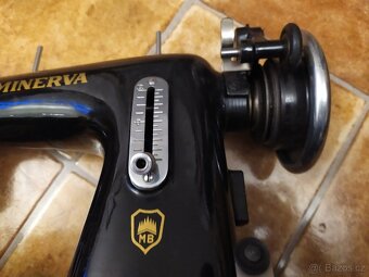 Šicí stroj Minerva - 6