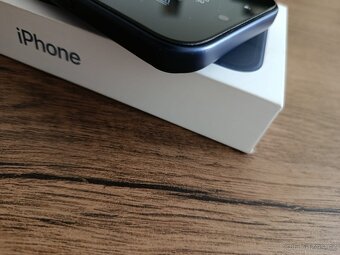 Apple iphone 17 Pro Max 256gb Modry - 6