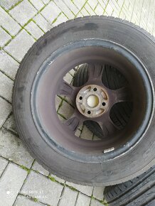 Letní pneu 185/60 r15 na elektronech - 6