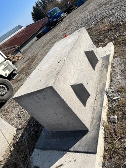 Formy na beton kostky 160x80x70 - 6