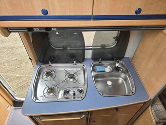 OBYTNÝ KARAVAN CARAVELAIR BRASILIA LUXE 485 r.2003 - 6