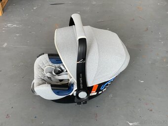 Britax Baby-Safe 2 i-Size + isofix základna - 6