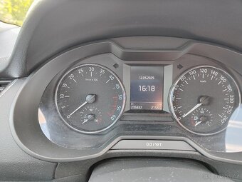 Prodám ŠKODA OCTAVIA 1.6 TDI 81 kw 2017 , Odpočet DPH - 6