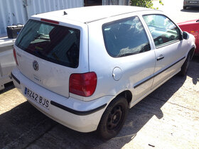 VW Polo 1,4i 44kW 2001 - na díly - 6