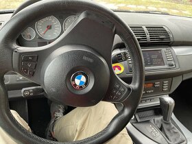 BMW X5 4.8is - 6