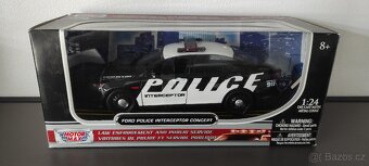 Modely aut 1/24 - Motormax 2 - 6