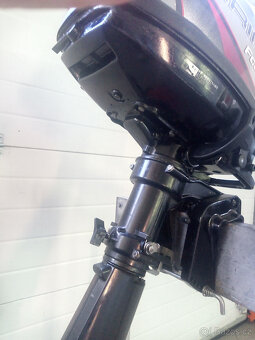 Lodní motor Mariner-Mercury 5 4t kr.n perfektní stav - 6