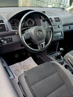 Vw Touran Comfortline 2.0tdi 5 mist pravidelný servis - 6