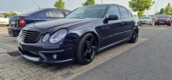 Mercedes E500 - 6