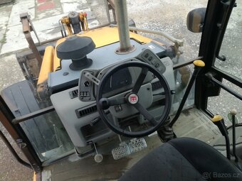 Traktorbagr Terex - 6