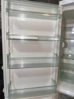 Liebherr lednice - 6