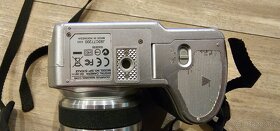 Olympus SP-510 UltraZoom stříbrný - 6