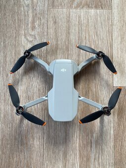 DJI Mini 2 Fly More Combo - 6
