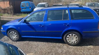 ŠKODA OCTÁVIA 1.6 MPI, RV. 2008, SERVISNÍ KNIHA. - 6