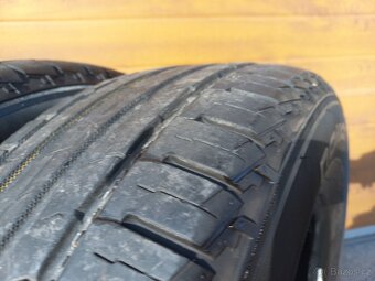 Prodám letní pneu 225/70R16 - 6