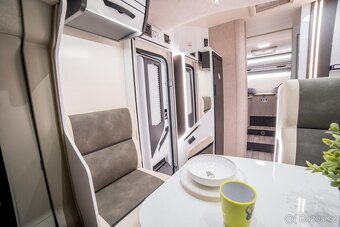 Zapůjčení obytného vozu Forster 745 EB, 4 osoby,NEOMEZENÉ KM - 6