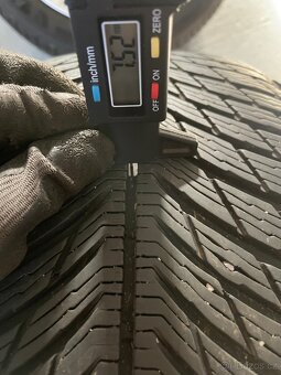 Orig zimni Audi A6 S6 4K c8 r19 Michelin 245/45/19 95% - 6