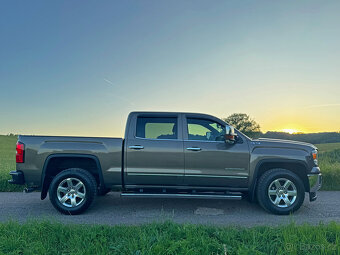 GMC SIERRA K1500 SLT CREWCAB - 5.3 V8 4x4 360HP - KŮŽE - 6