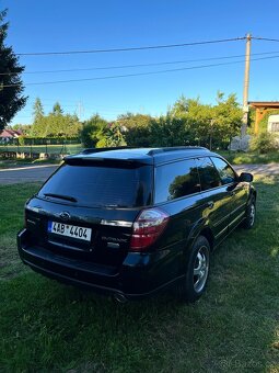 SUBARU OUTBACK 2.0D 110 kW 2009 - 6