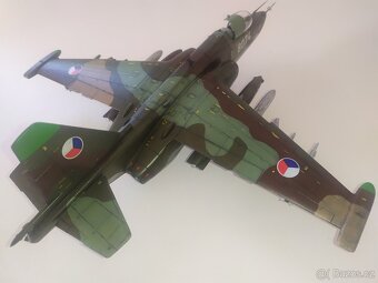 model letadla Su-25K 1/48 - 6
