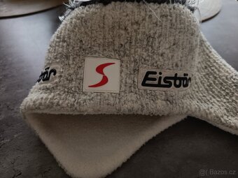 Dětská zimní čepice Eisbär s vlasy - 6