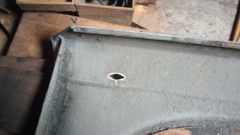 Tatra 613 blatníky - 6