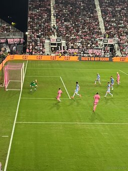 INTER MIAMI MESSI # 10 - 6
