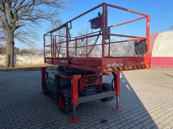 TERÉNNÍ NŮŽKOVÁ PLOŠINA SKYJACK 12 M - 6