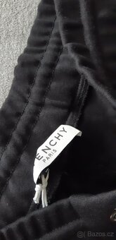 GIVENCHY TEPLAKY 2 - 6