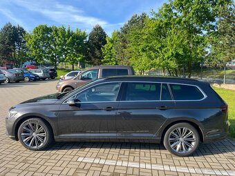VW Passat B8/2.0TDI/140 kW/DSG/180tkm/matrix/virtual - 6