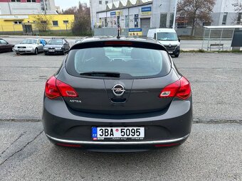Opel Astra J 1,4 Turbo, 2013, šedá, STK 11/2026 - 6